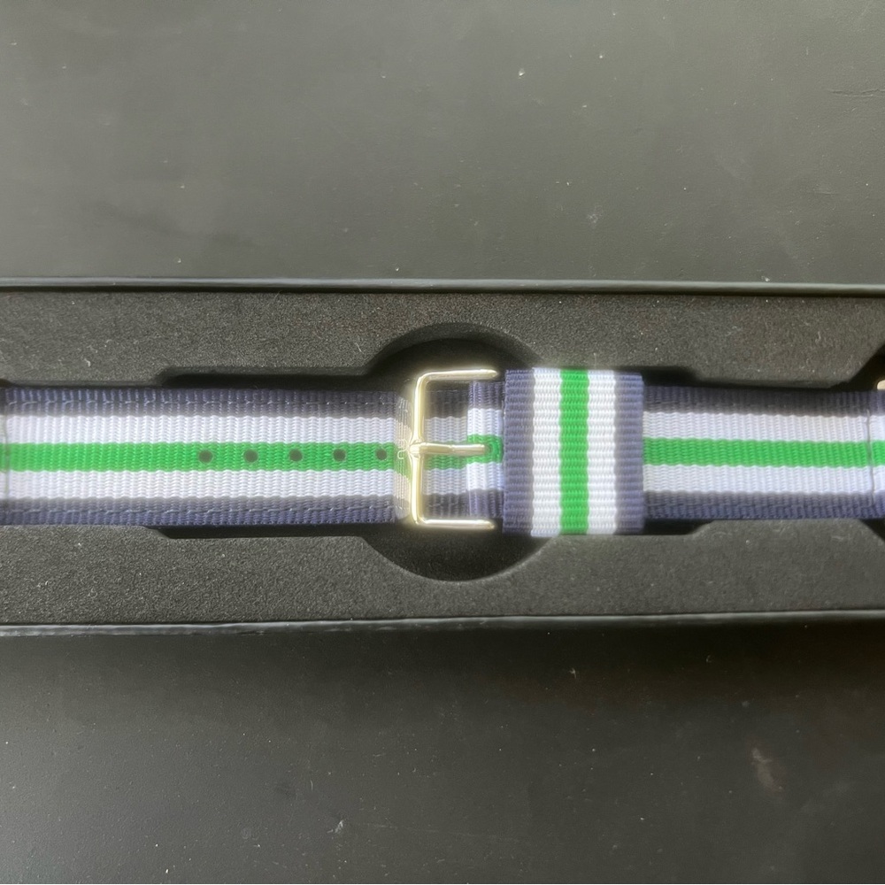 Stylish Men's Watch with Gray and Green Stripes